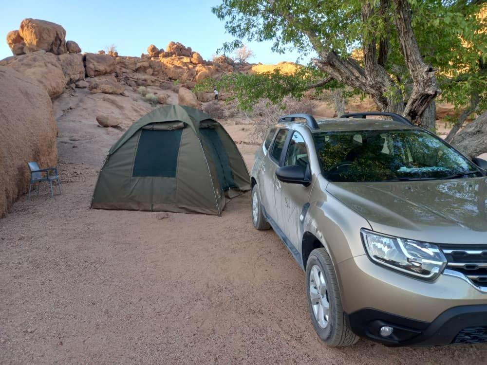 Ozohere Campsite And Himba Village Uis Exterior photo